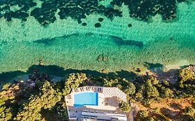 Oceanis Rooms Apartments
